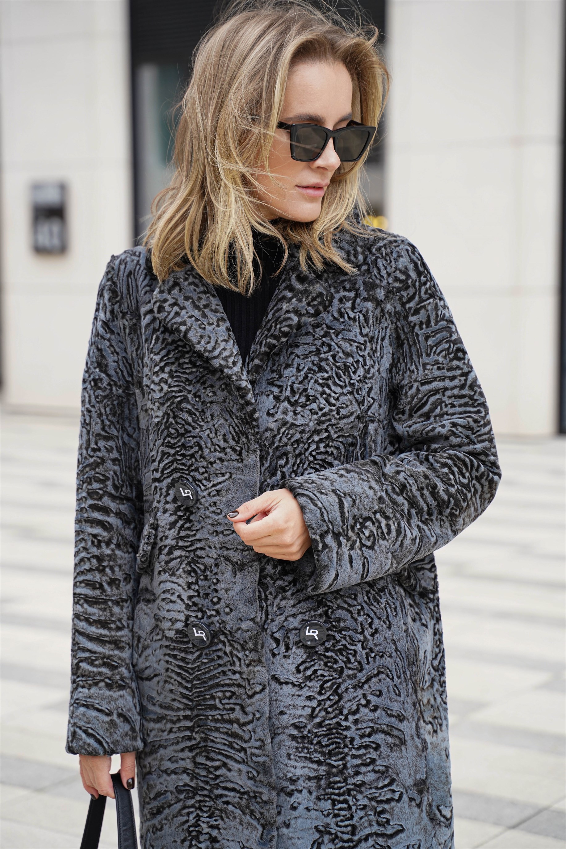 Max Mara. GREECEFURS