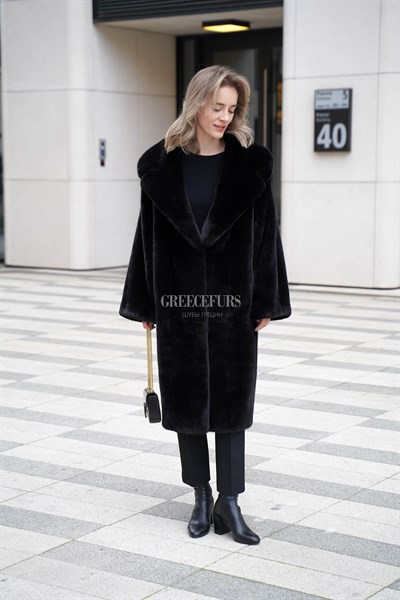 Норковое пальто формата oversize из пластин