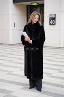 Норковое пальто с воротником "стойка" и прорезными карманами - фото 5209