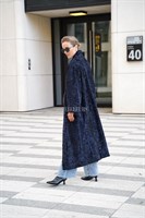 Пальто из каракуля формата oversize в синем цвете. NA25SBR - фото 5706